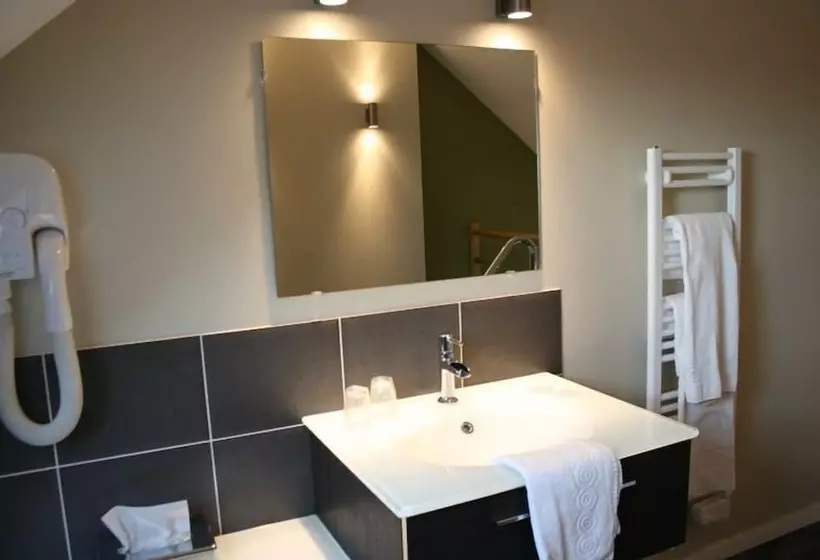 فندق صغير Logis Hôtel Restaurant L Auberge Normande