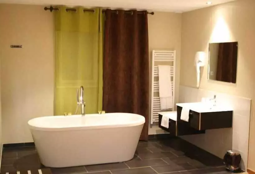 فندق صغير Logis Hôtel Restaurant L Auberge Normande