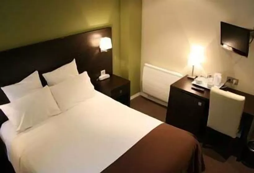 فندق صغير Logis Hôtel Restaurant L Auberge Normande