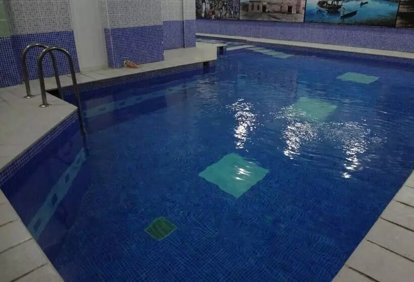 Flora Park Hotel Apartment