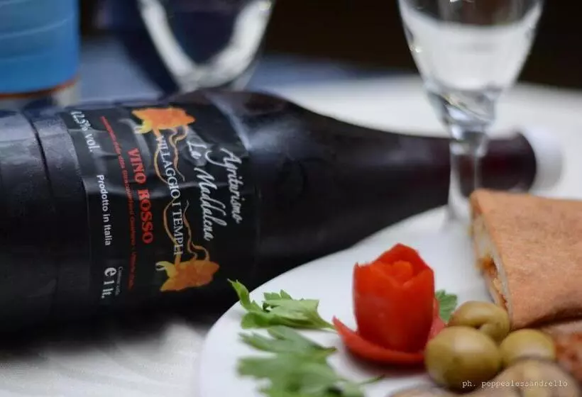 مسافرخانه Agriturismo La Maddalena