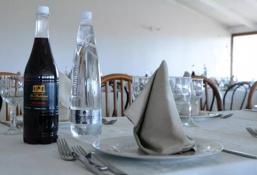 مسافرخانه Agriturismo La Maddalena
