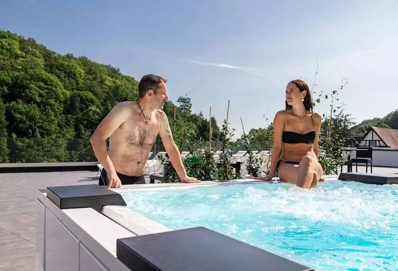 Отель 6717 Nature Hôtel & Spa Le Clos Des Délices