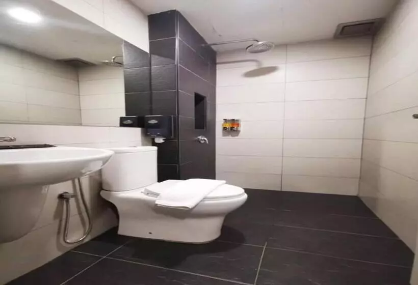 Hotel Austin Paradise Mount Austin