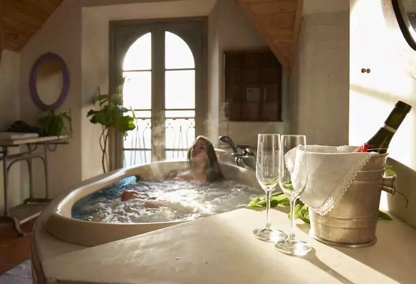 هتل Bellavista Boutique