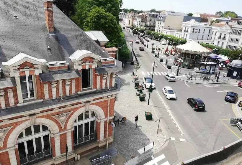 هتل Belle Fontainebleau