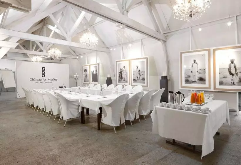 Hotelli Chateau Les Merles Et Ses Villas