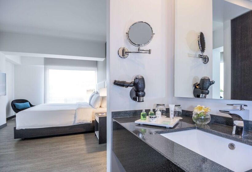 בית מלון כפרי NH Bogota Urban 26 Royal