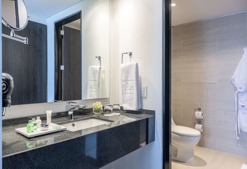 בית מלון כפרי NH Bogota Urban 26 Royal