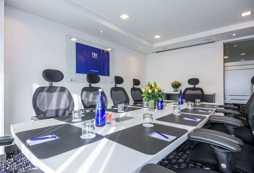 בית מלון כפרי NH Bogota Urban 26 Royal