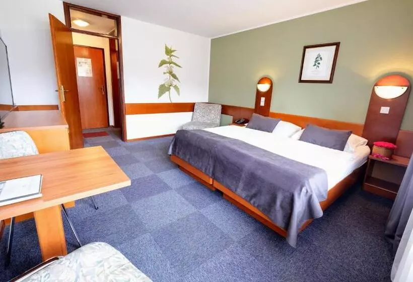 هتل Tripič, Restaurant And Pizzeria