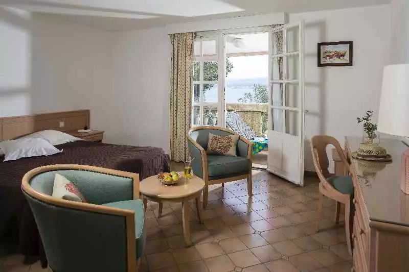 酒店 Relais Du Silence Le Canoubié