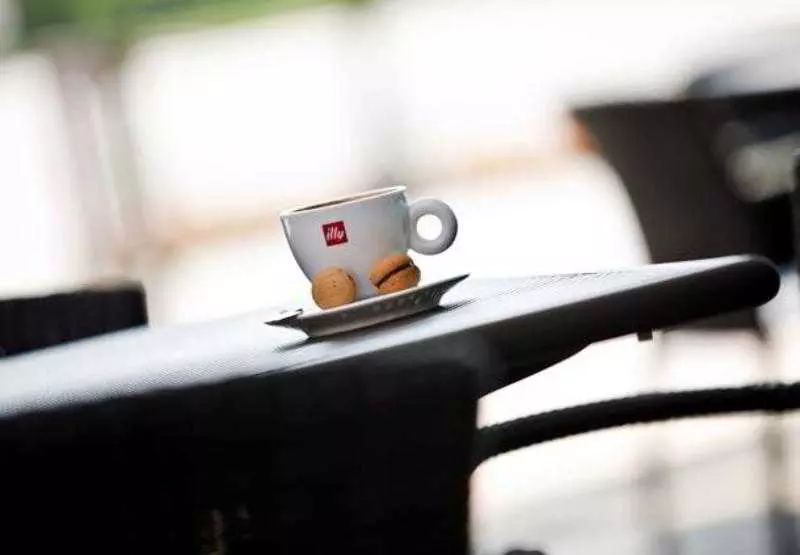 Hotelli Renaissance Arlington Capital View