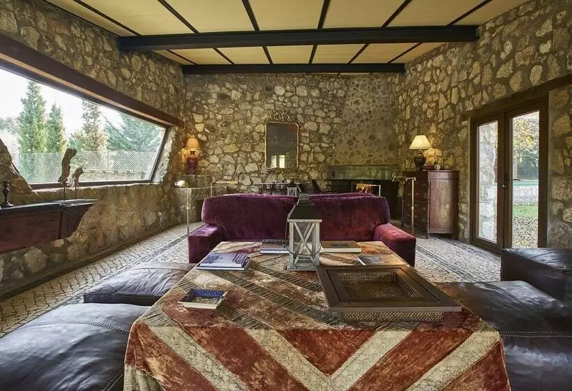 בית מלון כפרי Finca El Cortiñal