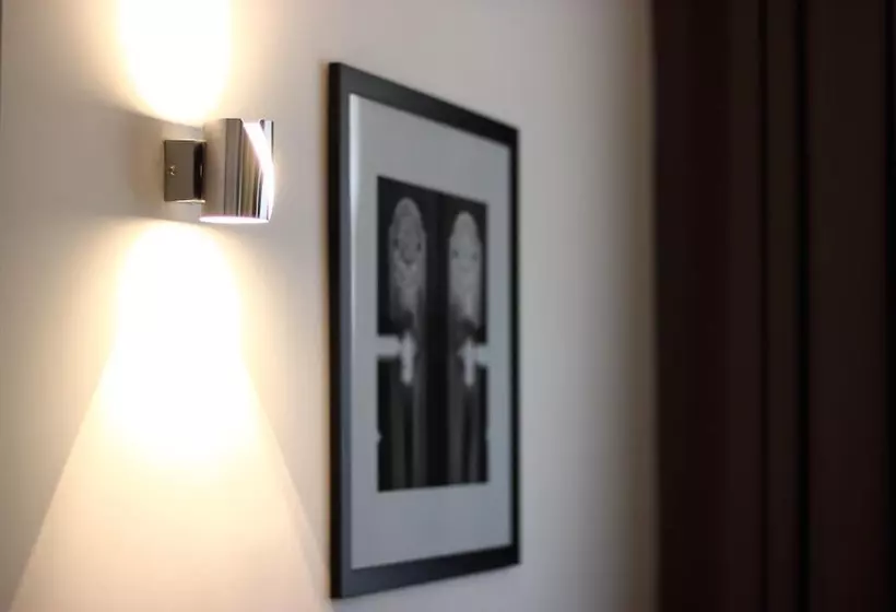 Stelle Hotel The Businest