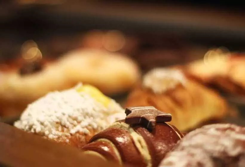 Stelle Hotel The Businest