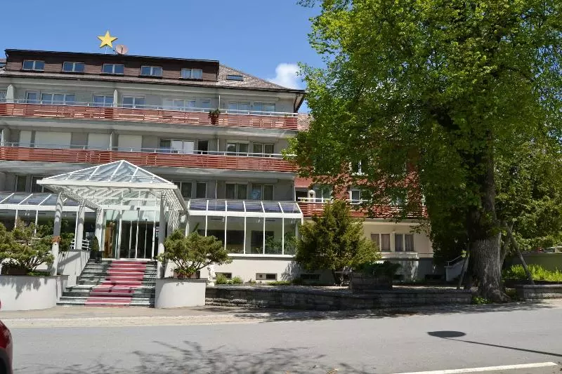 ホテル Sternen Unterwasser