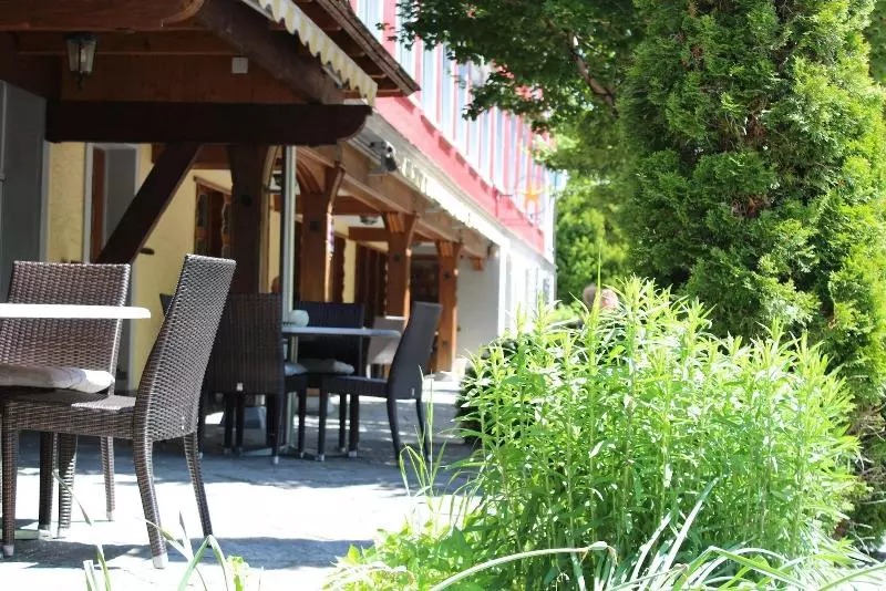 ホテル Sternen Unterwasser