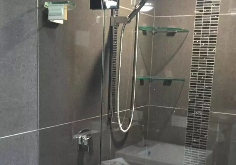 בית מלון כפרי Surfers Horizons Absolute Beachfront Holiday Apart