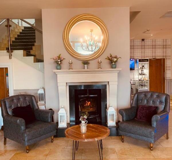 בית מלון כפרי Westport Country Lodge