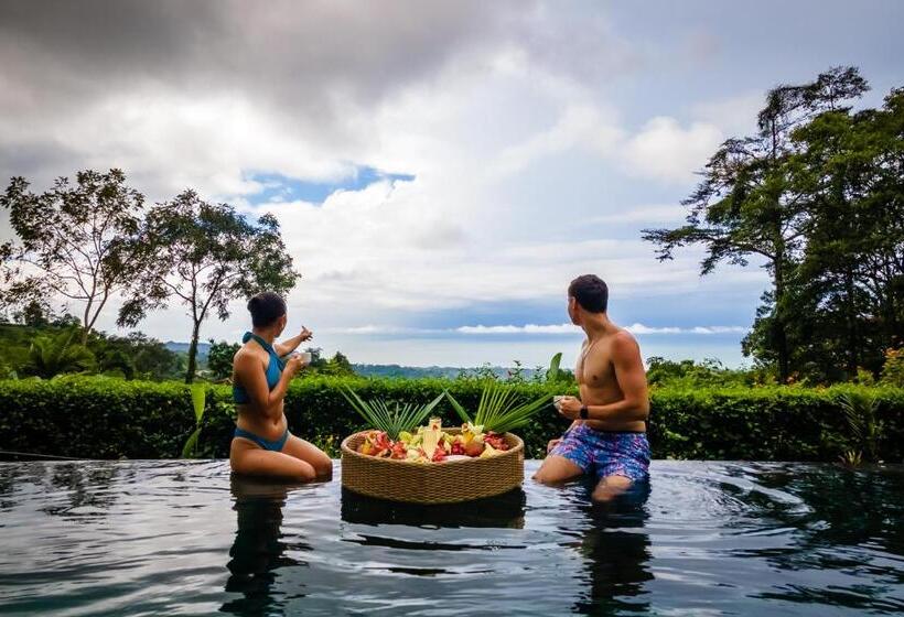 Oxygen Jungle Villas & Spa