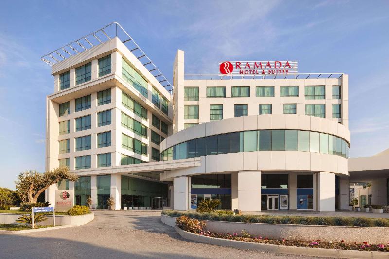 Ramada Hotel & Suites By Wyndham Izmir Kemalpasa