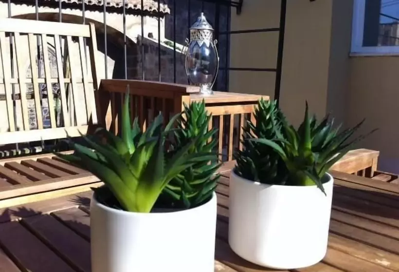 Richmond Apartments By Hoom