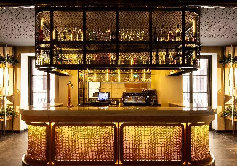 Atocha Hotel Madrid, Tapestry Collection By Hilton