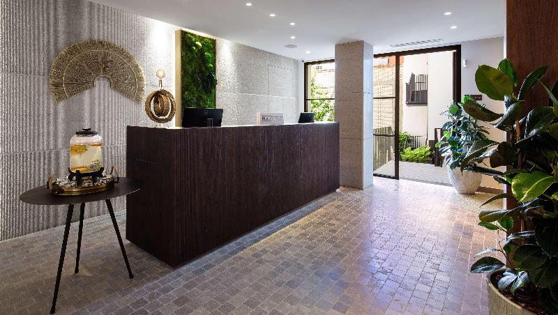 Atocha Hotel Madrid, Tapestry Collection By Hilton