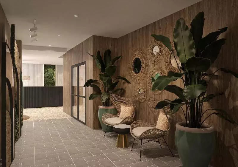 Atocha Hotel Madrid, Tapestry Collection By Hilton