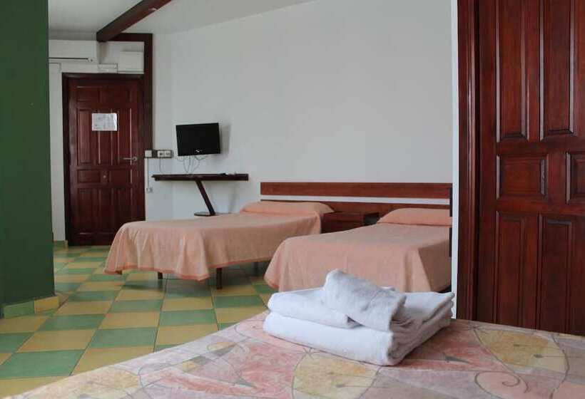 Hostal Leon Dormido