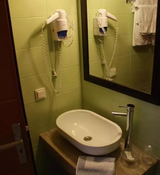 בית מלון כפרי Aposperides