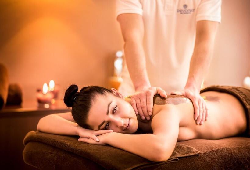 בית מלון כפרי Aurora Family & Spa