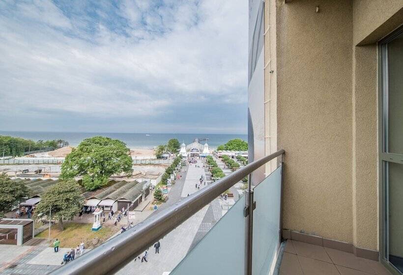 בית מלון כפרי Aurora Family & Spa