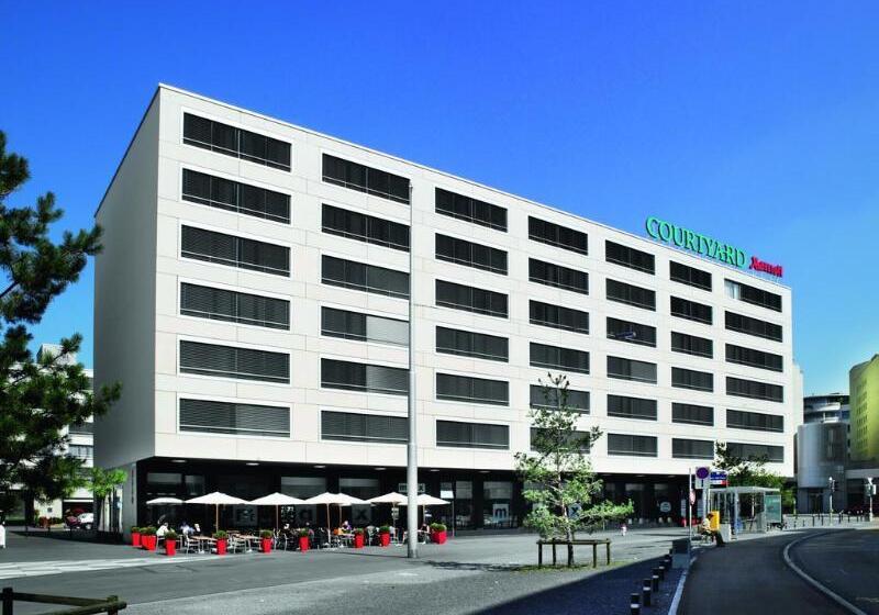 هتل Courtyard By Marriott Zurich North