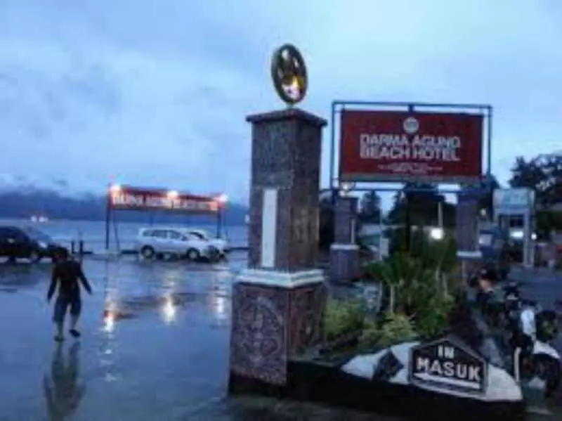 酒店 Darma Agung Beach Parapat