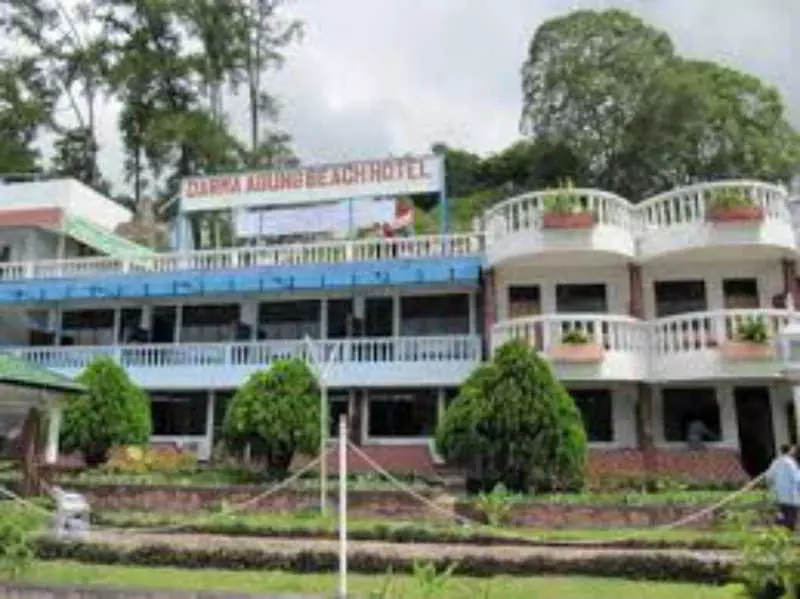 酒店 Darma Agung Beach Parapat