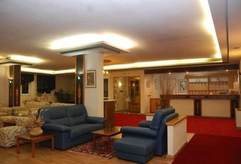 בית מלון כפרי Dryas