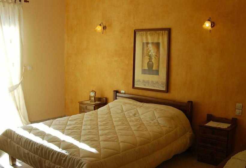 בית מלון כפרי Dryas