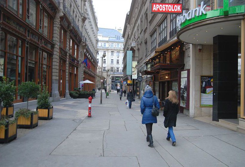 فندق Ferenciek Square Apartments