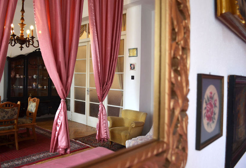 فندق Ferenciek Square Apartments