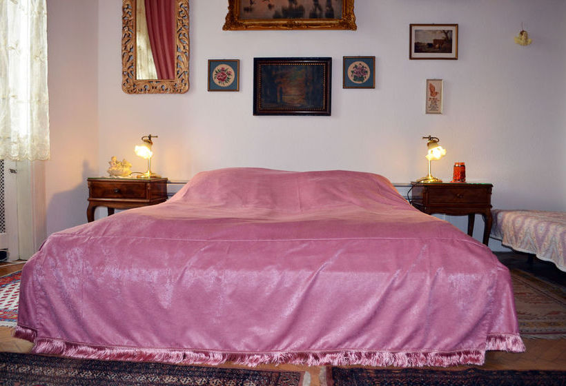 فندق Ferenciek Square Apartments