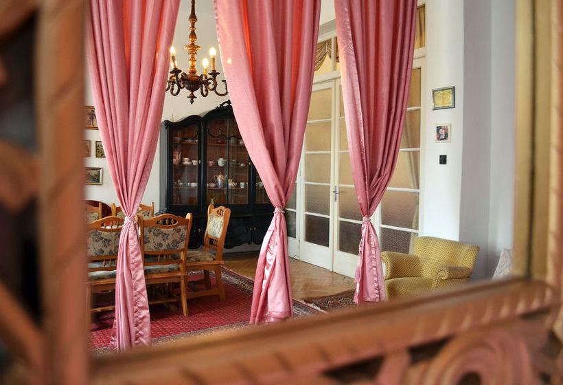 فندق Ferenciek Square Apartments