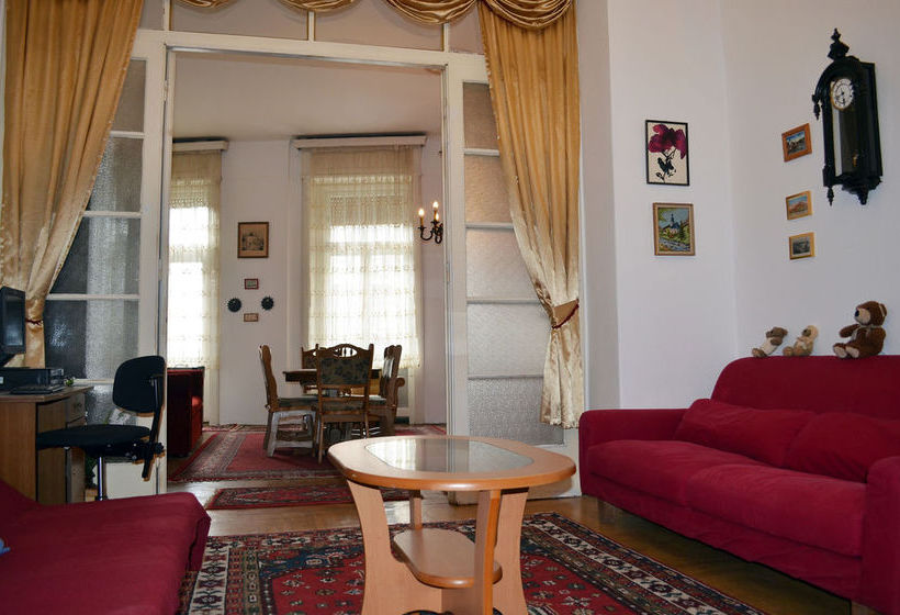 فندق Ferenciek Square Apartments