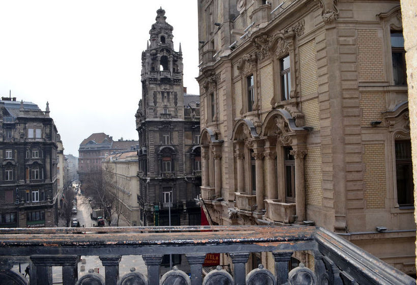 فندق Ferenciek Square Apartments