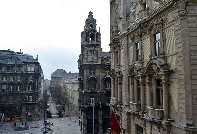 فندق Ferenciek Square Apartments