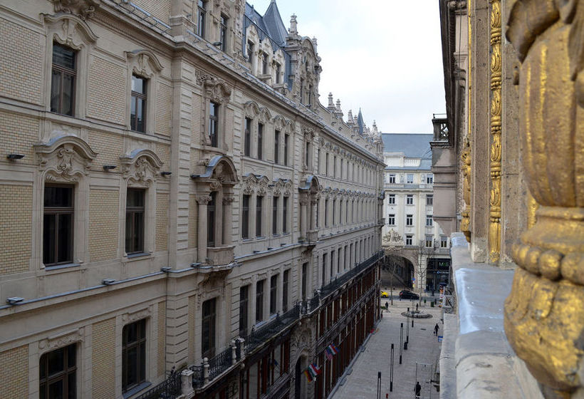 فندق Ferenciek Square Apartments