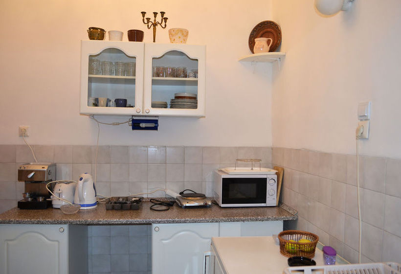 فندق Ferenciek Square Apartments