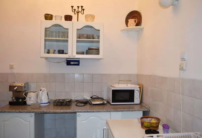 Hotell Ferenciek Square Apartments