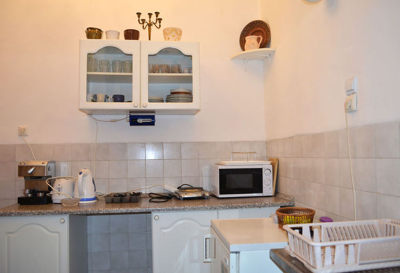 فندق Ferenciek Square Apartments